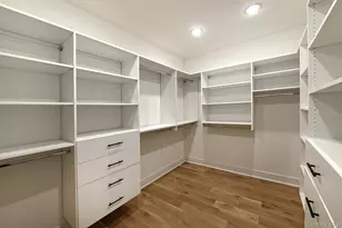 39 Forest Ln, Westbury, NY 11590 - Photo 28