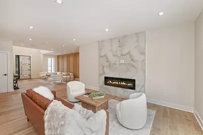 39 Forest Lane, Westbury, NY 11590 - Photo 16