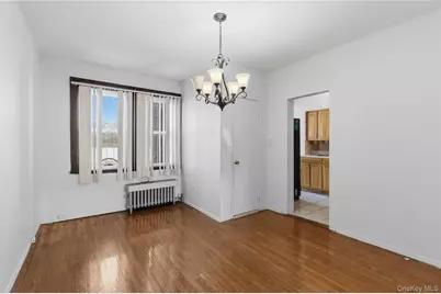 202-07 109th Avenue, Saint Albans, NY 11412 - Photo 6