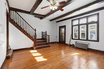 202-07 109th Avenue, Saint Albans, NY 11412 - Photo 4