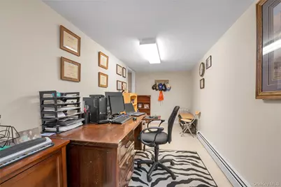 6 Marietta Drive, Westbury, NY 11590 - Photo 20