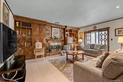 6 Marietta Drive, Westbury, NY 11590 - Photo 12