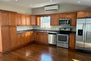 204 Vanderbilt Ave, Brentwood, NY 11717 - Photo 6