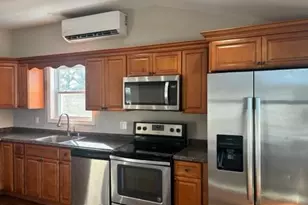 204 Vanderbilt Ave, Brentwood, NY 11717 - Photo 4