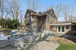 85 Cove Rd, Oyster Bay, NY 11771 - Photo 36