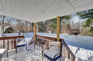 10 Joanna Pl, Port Jefferson Station, NY 11776 - Photo 32