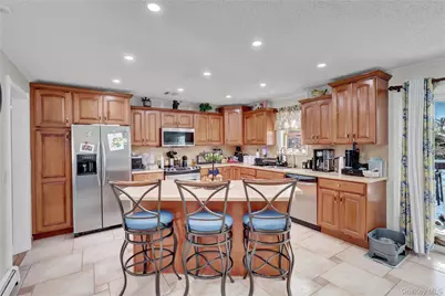 10 Joanna Place, Port Jefferson Station, NY 11776 - Photo 10