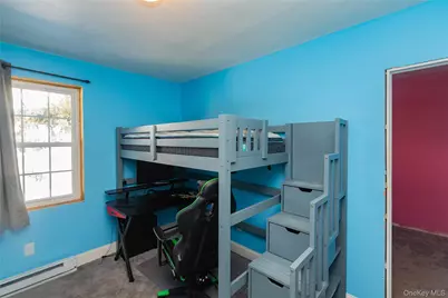 111 N Pierpont Avenue, Newburgh, NY 12550 - Photo 18