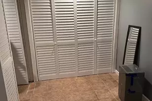 887 Pine St, Brooklyn, NY 11208 - Photo 8