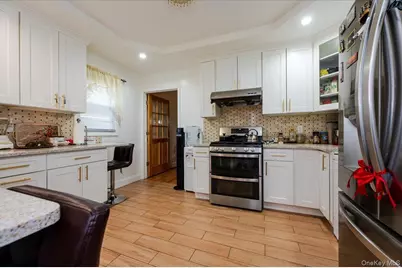 11622 127th Street, Ozone Park, NY 11420 - Photo 6