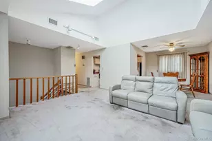 18 Roslyn Ct, Patchogue, NY 11772 - Photo 2