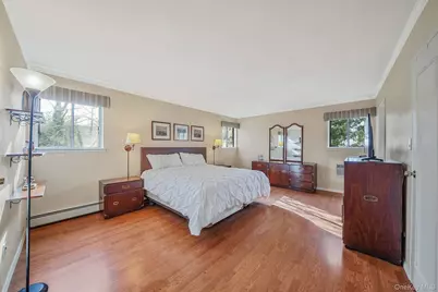 8 Linden Street, Selden, NY 11784 - Photo 28