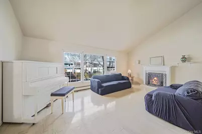 8 Linden Street, Selden, NY 11784 - Photo 20