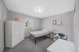 8 Linden St, Selden, NY 11784 - Photo 32