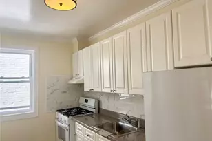 91-03 80th St, Woodhaven, NY 11421 - Photo 8