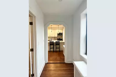 4810 Boston Post Road #4E, Pelham, NY 10803 - Photo 8