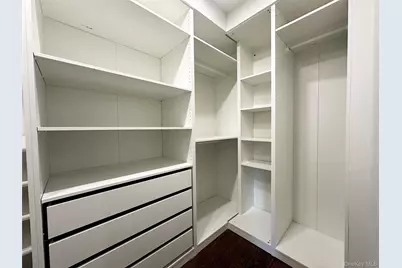 4810 Boston Post Road #4E, Pelham, NY 10803 - Photo 14