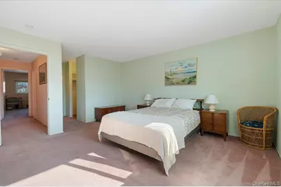 2355 Pershing Boulevard #607, Baldwin, NY 11510 - Photo 18