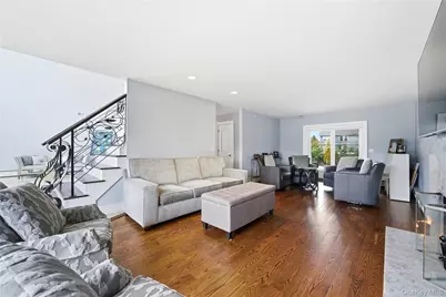 61 Bayview Avenue, Massapequa, NY 11758 - Photo 10