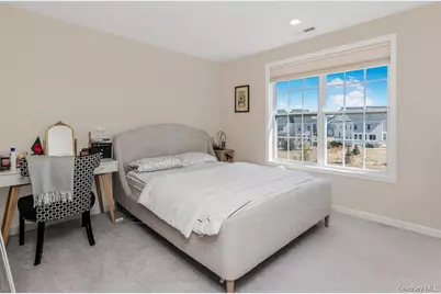 22 E Van Buren Way, Hopewell Junction, NY 12533 - Photo 16