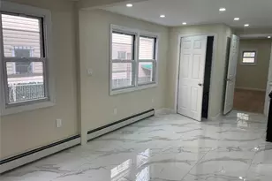 104-81 165th St, Jamaica, NY 11433 - Photo 14