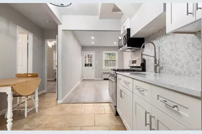 25-53 College Point Boulevard #1, Flushing, NY 11356 - Photo 1