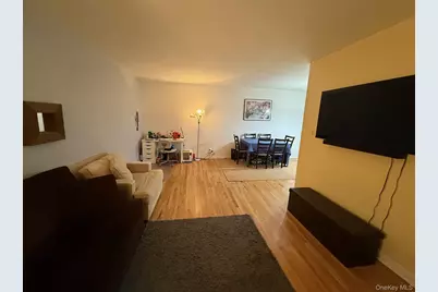 32-25 88th Street #207, East Elmhurst, NY 11369 - Photo 4