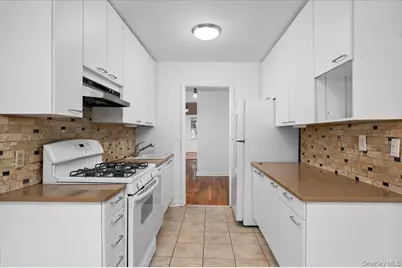 20 Keogh Lane #1b, New Rochelle, NY 10805 - Photo 8