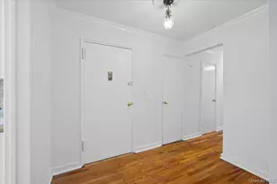 20 Keogh Ln, New Rochelle, NY 10805 - Photo 12