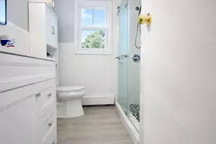 9 Ivy St, Farmingdale, NY 11735 - Photo 6