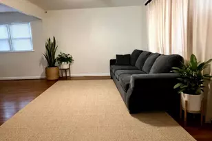 9 Ivy St, Farmingdale, NY 11735 - Photo 2