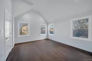 141 Emerson Ave, Floral Park, NY 11001 - Photo 30