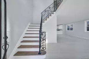 141 Emerson Ave, Floral Park, NY 11001 - Photo 8