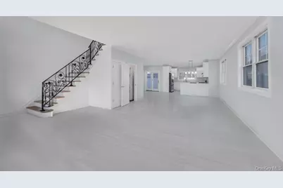 141 Emerson Avenue, Floral Park, NY 11001 - Photo 10