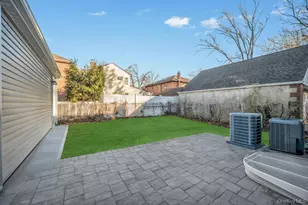 141 Emerson Ave, Floral Park, NY 11001 - Photo 6