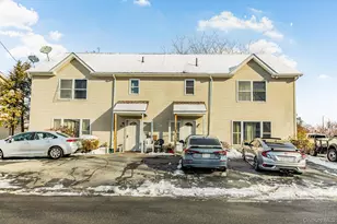 17 Blanchard St, Middletown, NY 10940 - Photo 6