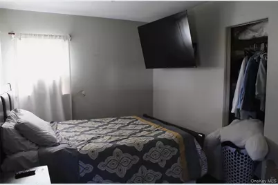 250 Cypress Drive, Mastic Beach, NY 11951 - Photo 10