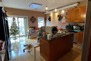 350 Soundview Ln, College Point, NY 11356 - Photo 4