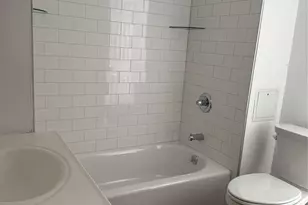 523 Fostertown Rd, Newburgh, NY 12550 - Photo 8