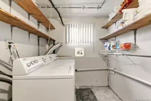 53 Eastern Ave, Deer Park, NY 11729 - Photo 28