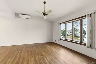 53 Eastern Avenue, Deer Park, NY 11729 - Photo 4