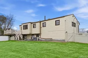 53 Eastern Ave, Deer Park, NY 11729 - Photo 32