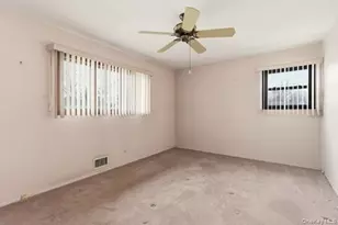 53 Eastern Ave, Deer Park, NY 11729 - Photo 20