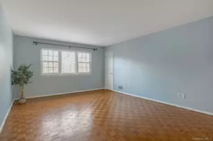 102 Yorkshire Dr, Suffern, NY 10901 - Photo 14