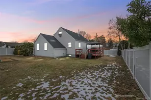 1 Birch Haven Ct, East Northport, NY 11731 - Photo 28