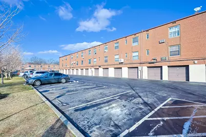 70-07 Park Drive E #A, Kew Gardens, NY 11367 - Photo 16