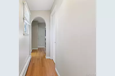 60 Green Avenue, Patchogue, NY 11772 - Photo 20