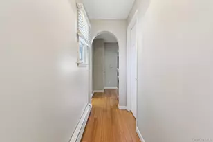 60 Green Ave, Patchogue, NY 11772 - Photo 20