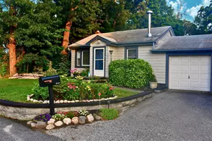 60 Green Ave, Patchogue, NY 11772 - Photo 4