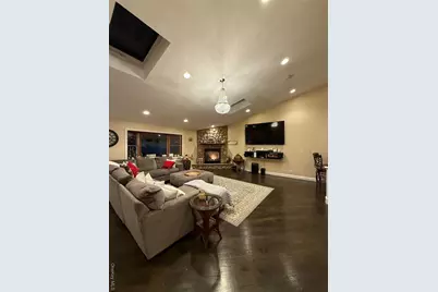 57 Laurel Road, Lindenhurst, NY 11757 - Photo 2